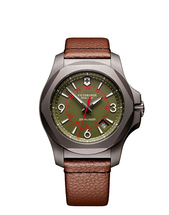 Часы Victorinox Swiss Army I.N.O.X. 241779
